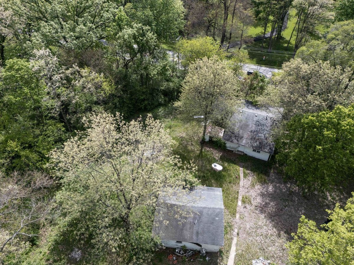 21860 W IL-113 Highway, Custer Park, IL 60481