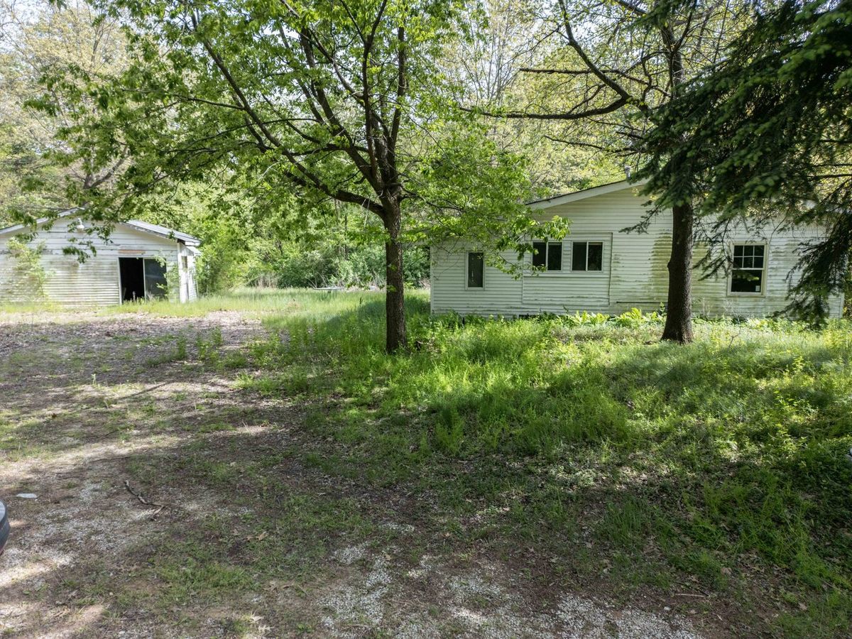 21860 W IL-113 Highway, Custer Park, IL 60481