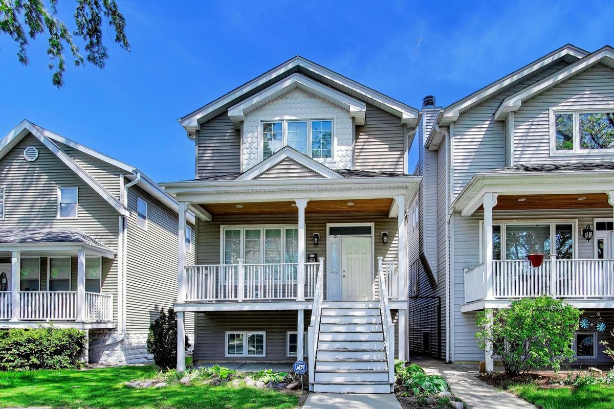4757 Linder Avenue, Chicago, IL 60630