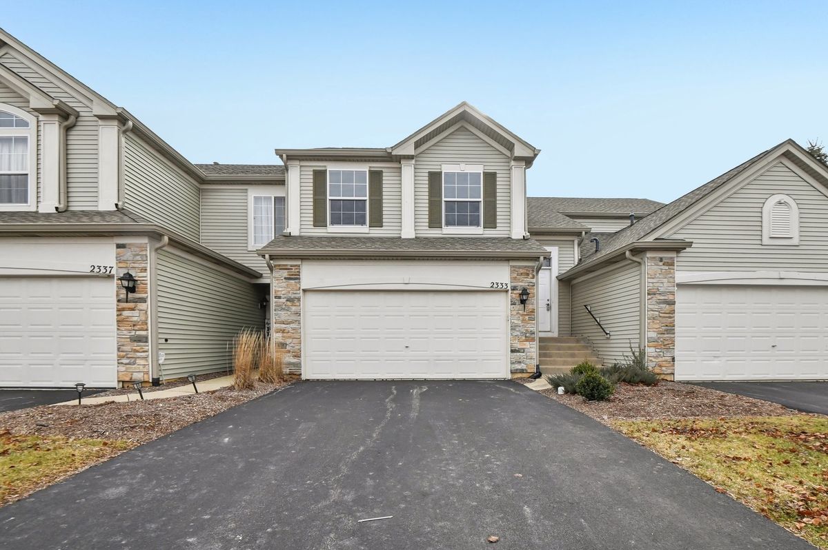 2333 Summerlin Drive, Aurora, IL 60503