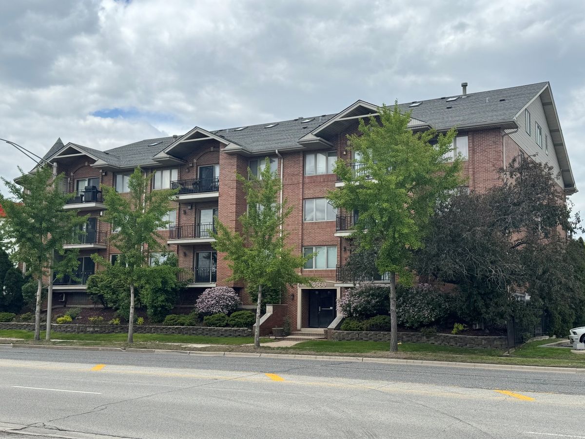 9201 Kenton Avenue, Oak Lawn, IL 60453