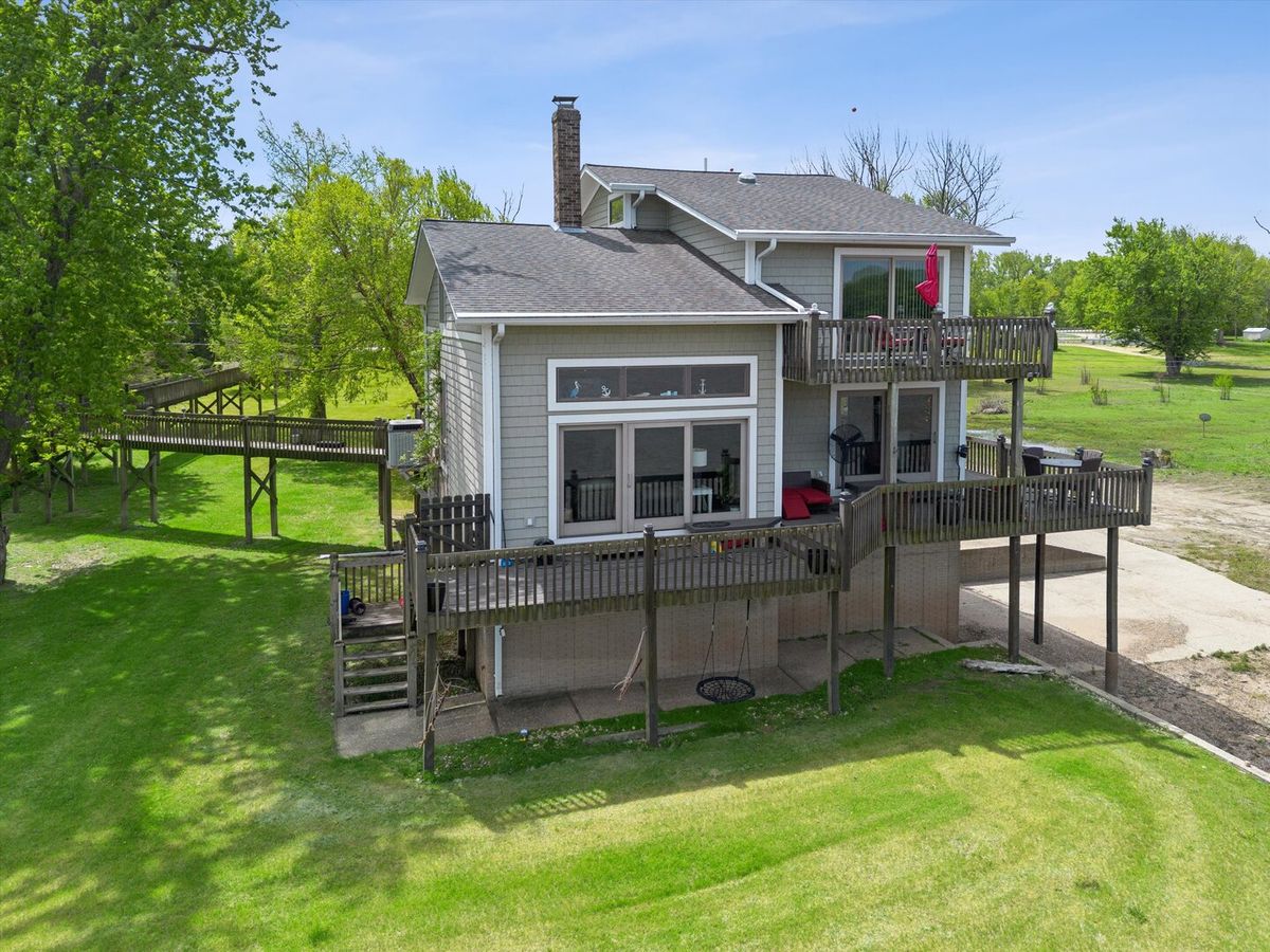14839 Vans Road, Fulton, IL 61252
