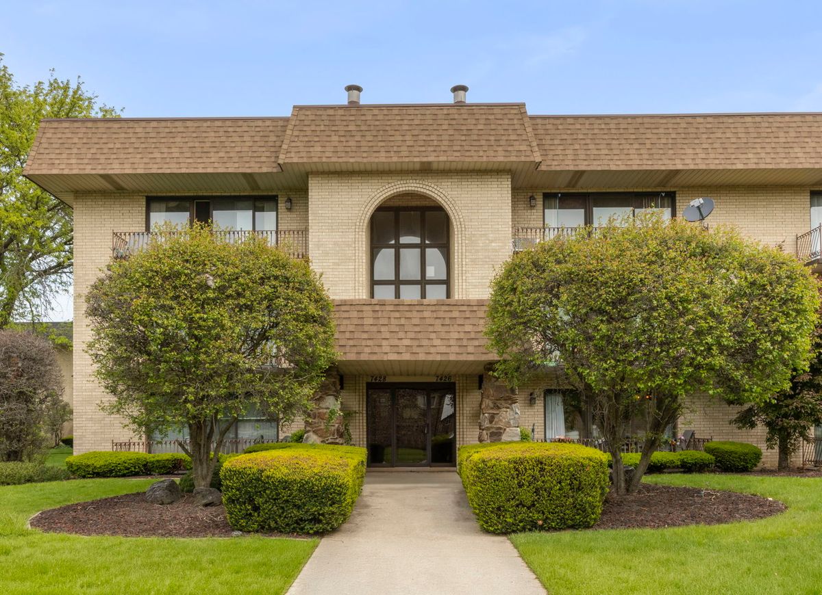 7426 153rd Street, Orland Park, IL 60462