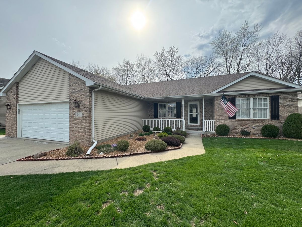 541 Hollyberry Lane, Bourbonnais, IL 60914