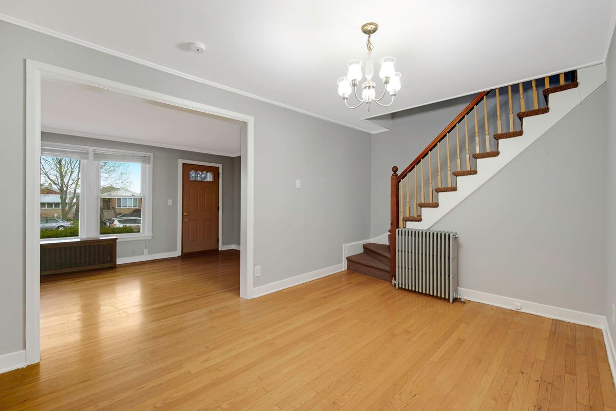 7317 W Pensacola Avenue, Norridge, IL 60706