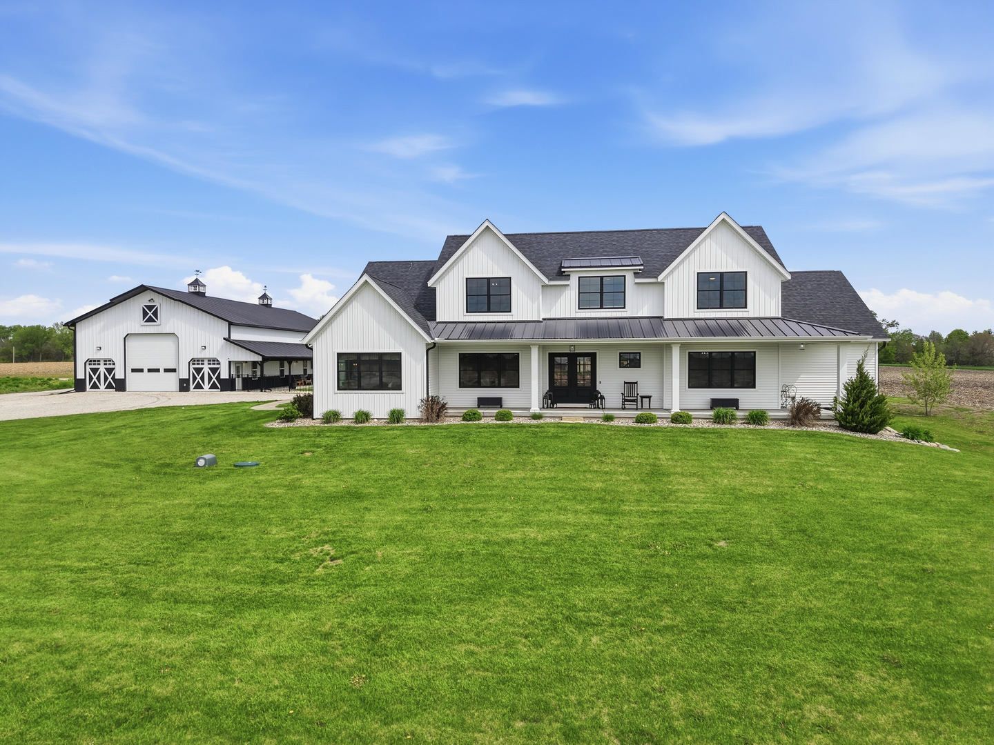 15878 N 2120 Avenue — Geneseo, IL 61254