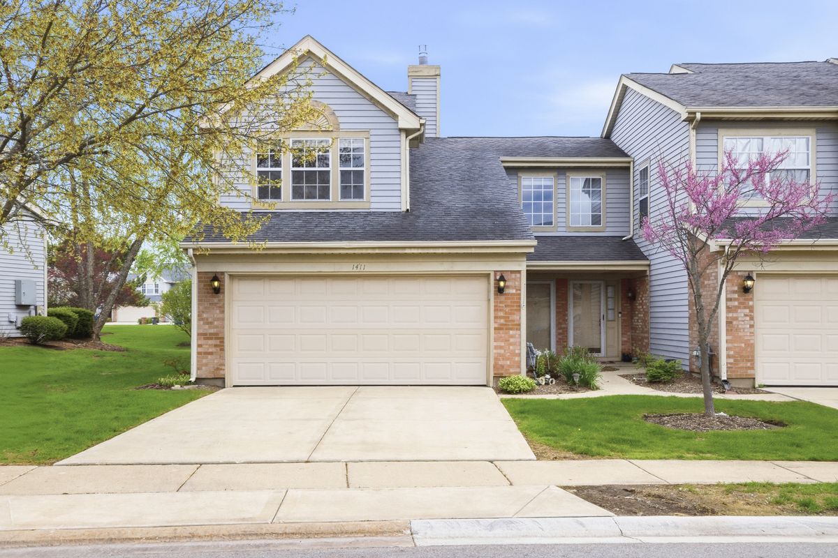 1411 CLUB Drive, Glendale Heights, IL 60139