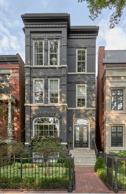 2514 Burling Street, Chicago, IL 60614