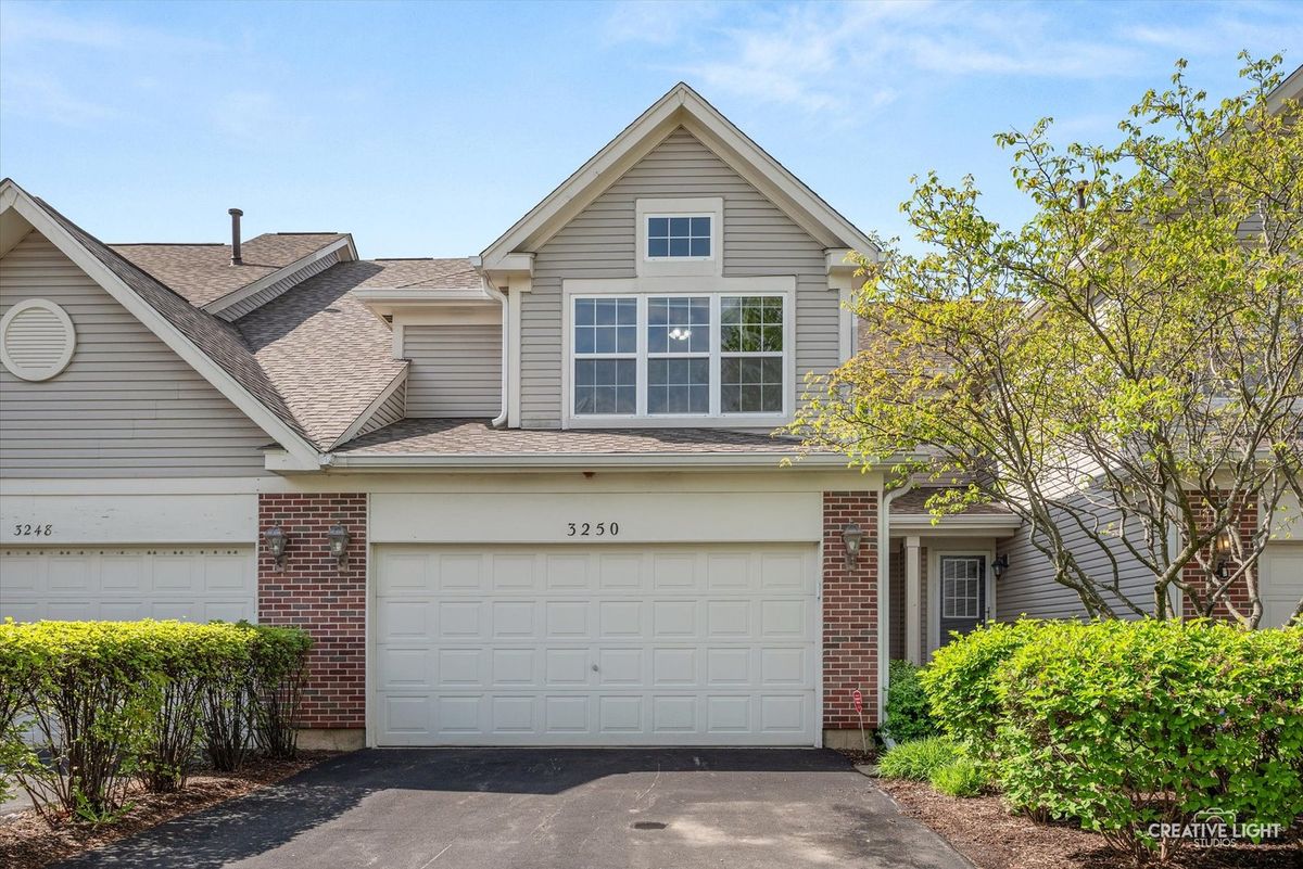 3250 Cool Springs Court, Naperville, IL 60564