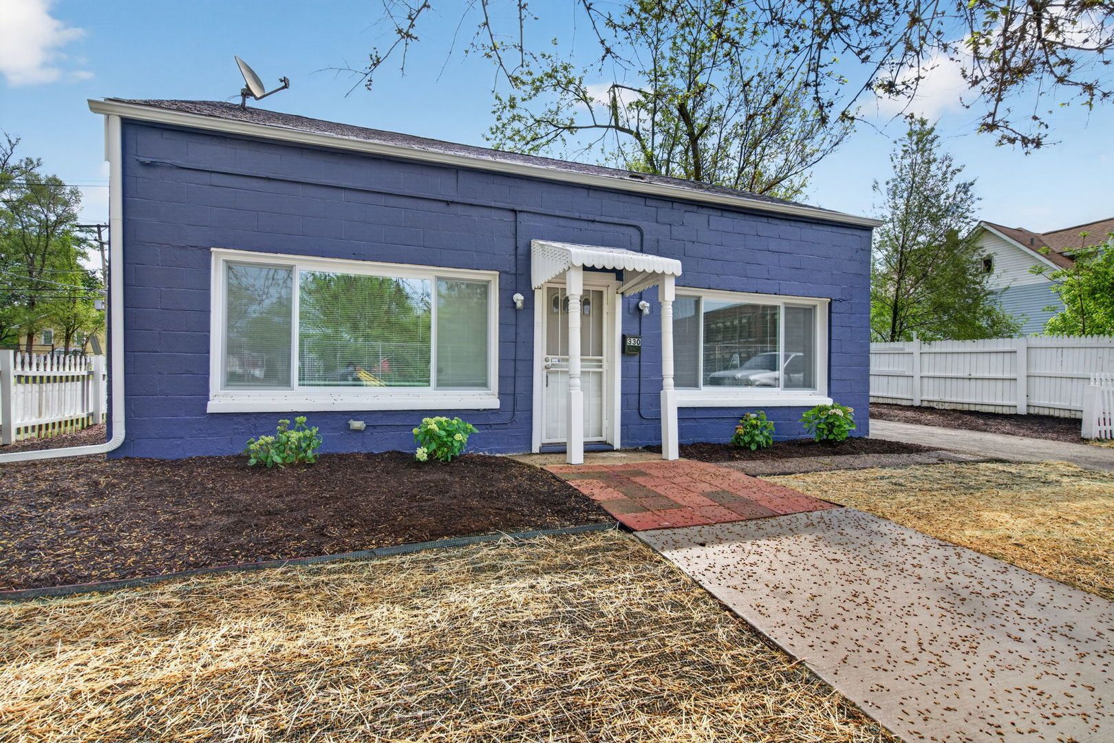 330 Harwood Street — Joliet, IL 60432