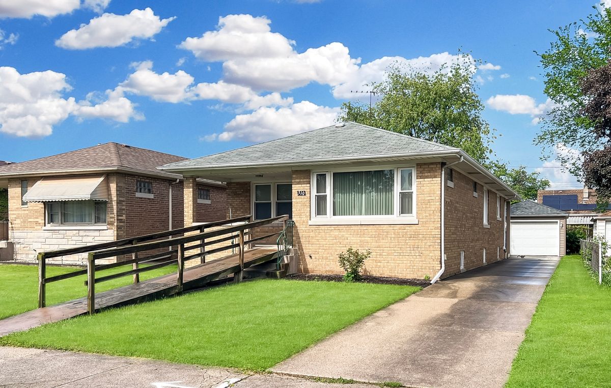 510 Price Avenue, Calumet City, IL 60409