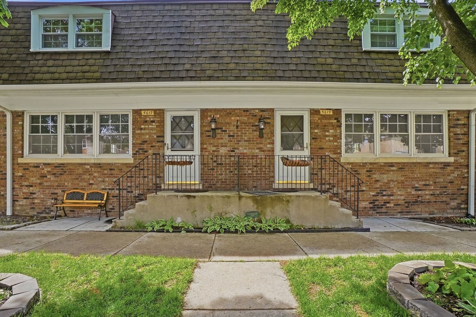 5619 W Park Avenue — Cicero, IL 60804