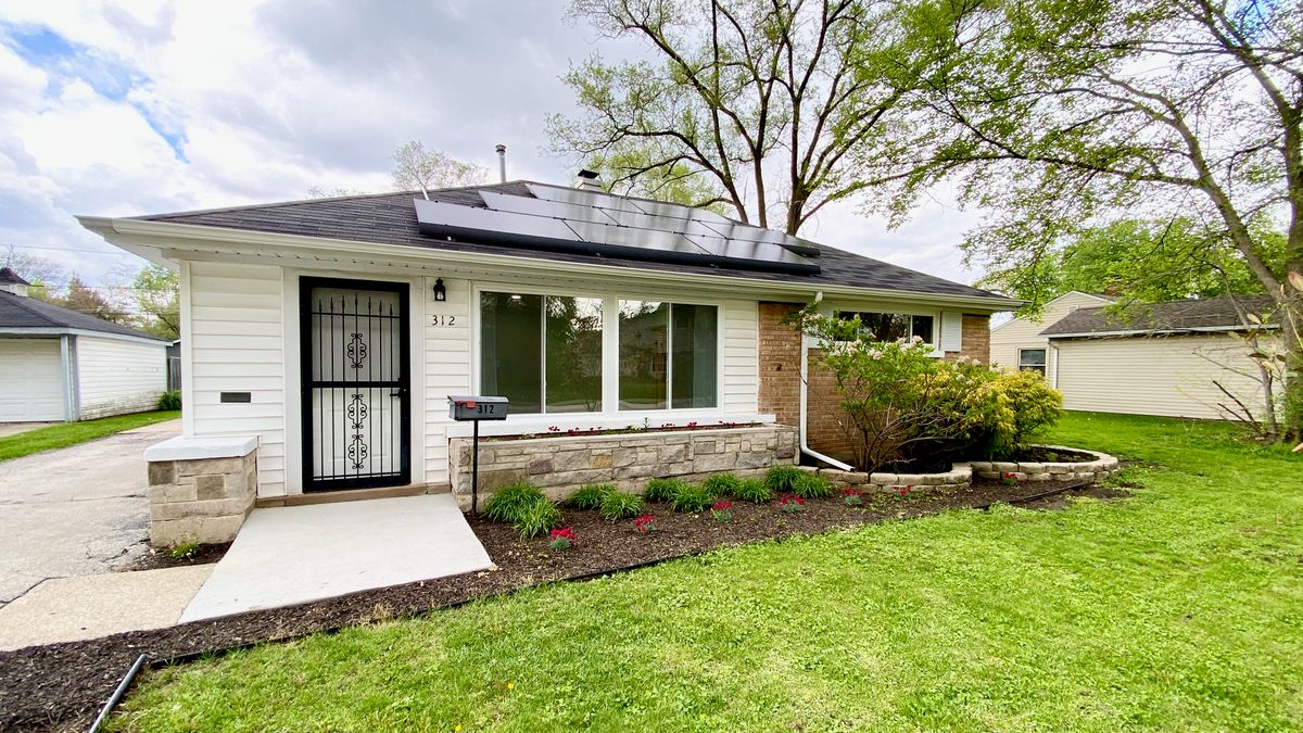 312 Nassau Street, Park Forest, IL 60466