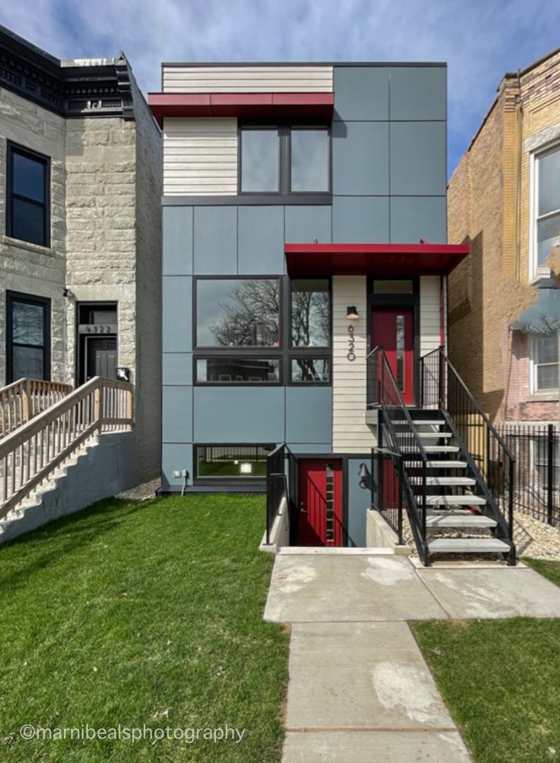 6320 Champlain Avenue, Chicago, IL 60637
