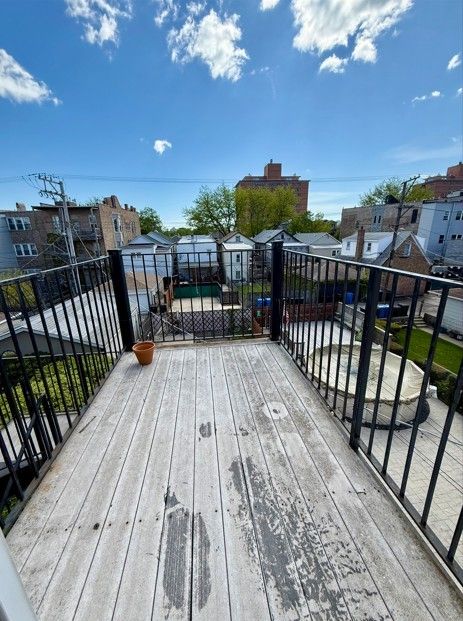 3133 Princeton Avenue, Chicago, IL 60616
