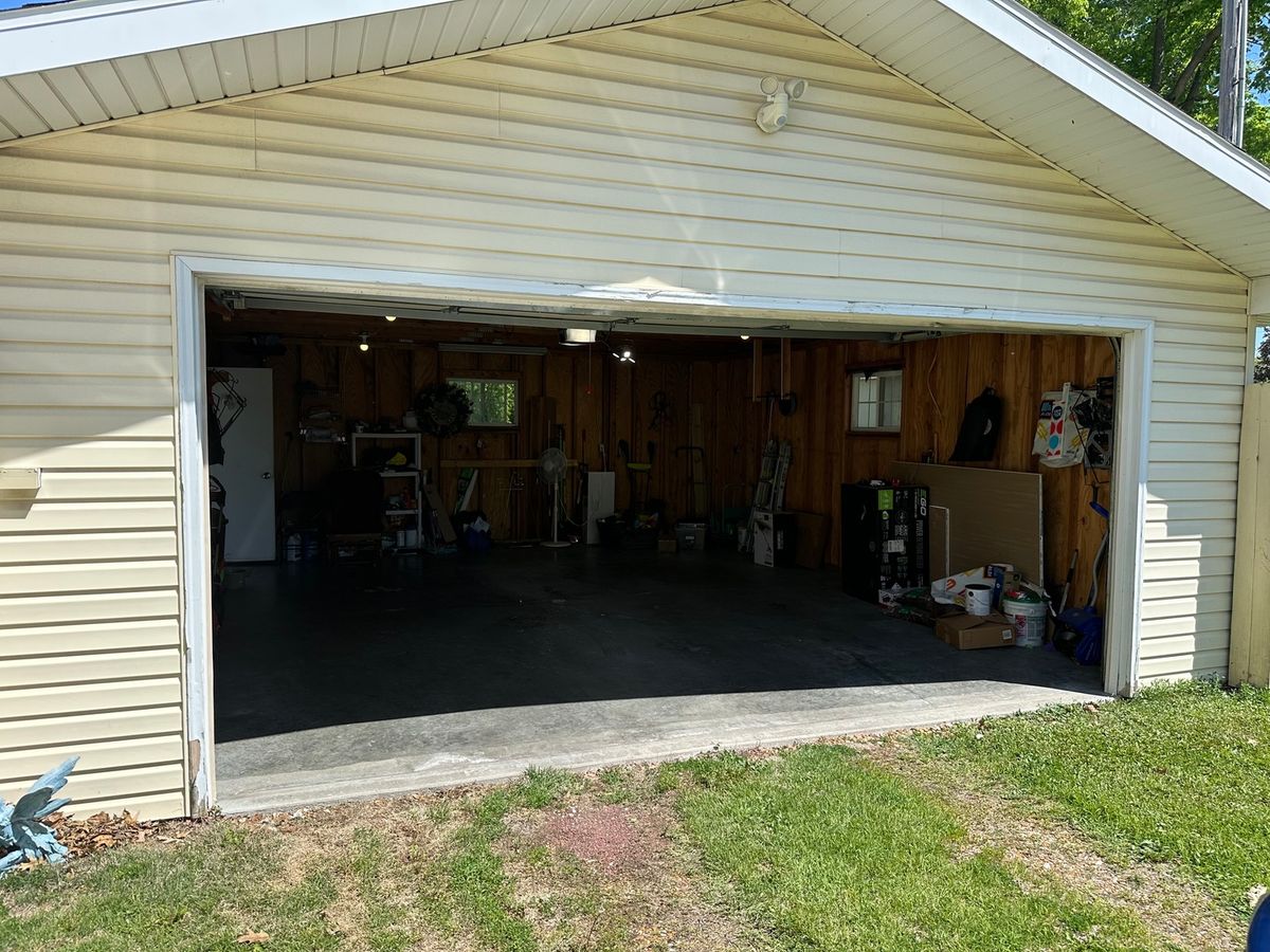 102 E GROVE Street, Streator, IL 61364