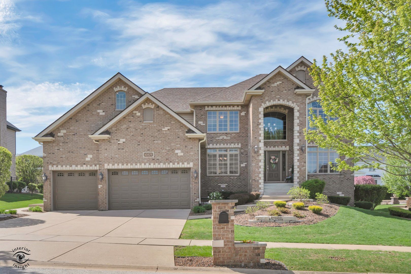 10829 Warwick Lane — Orland Park, IL 60462