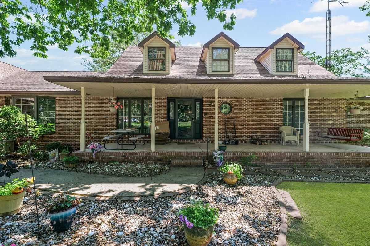 112 Dakota Drive, Loda, IL 60948