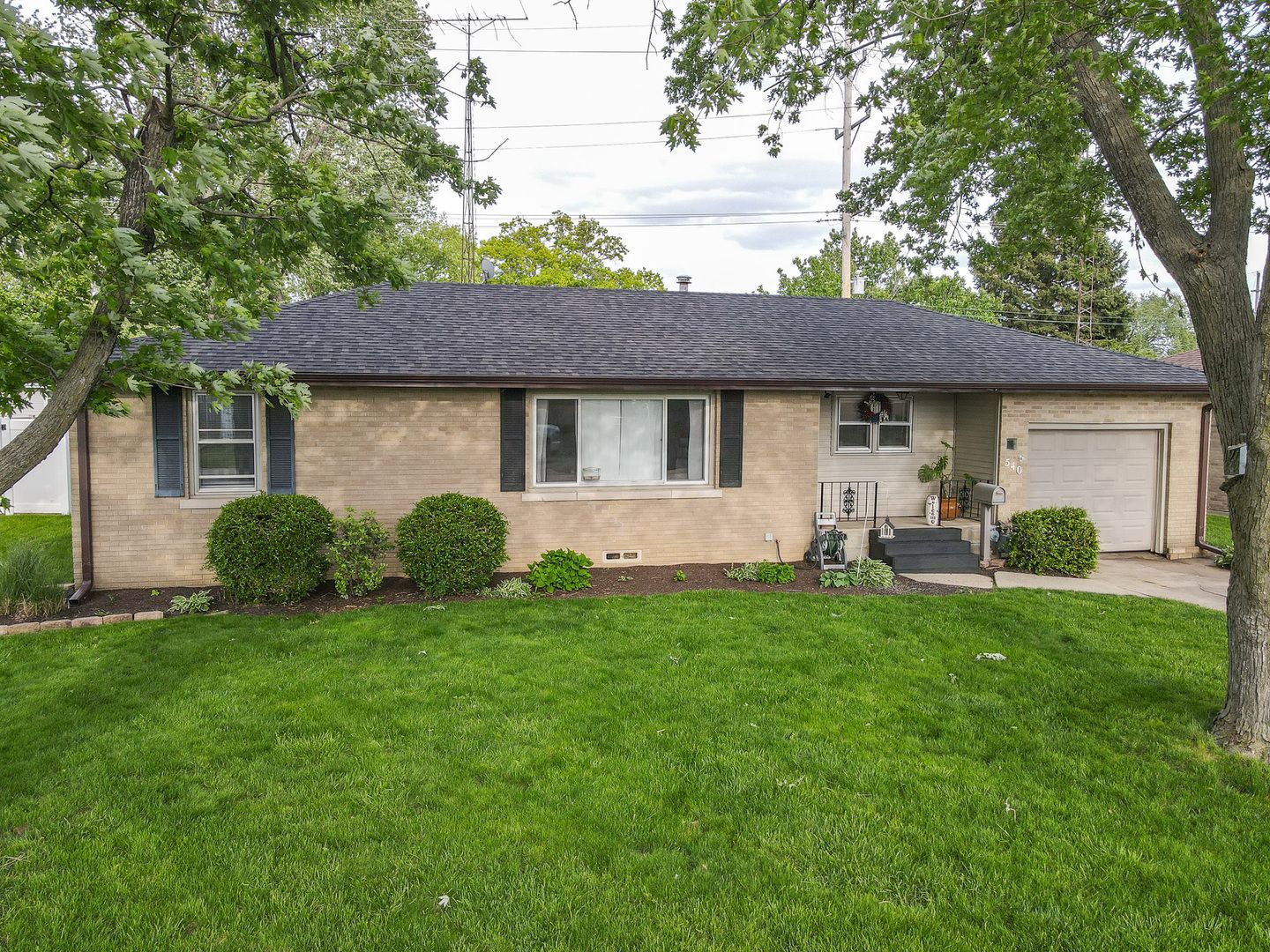 540 Jonette Avenue — Bradley, IL 60915