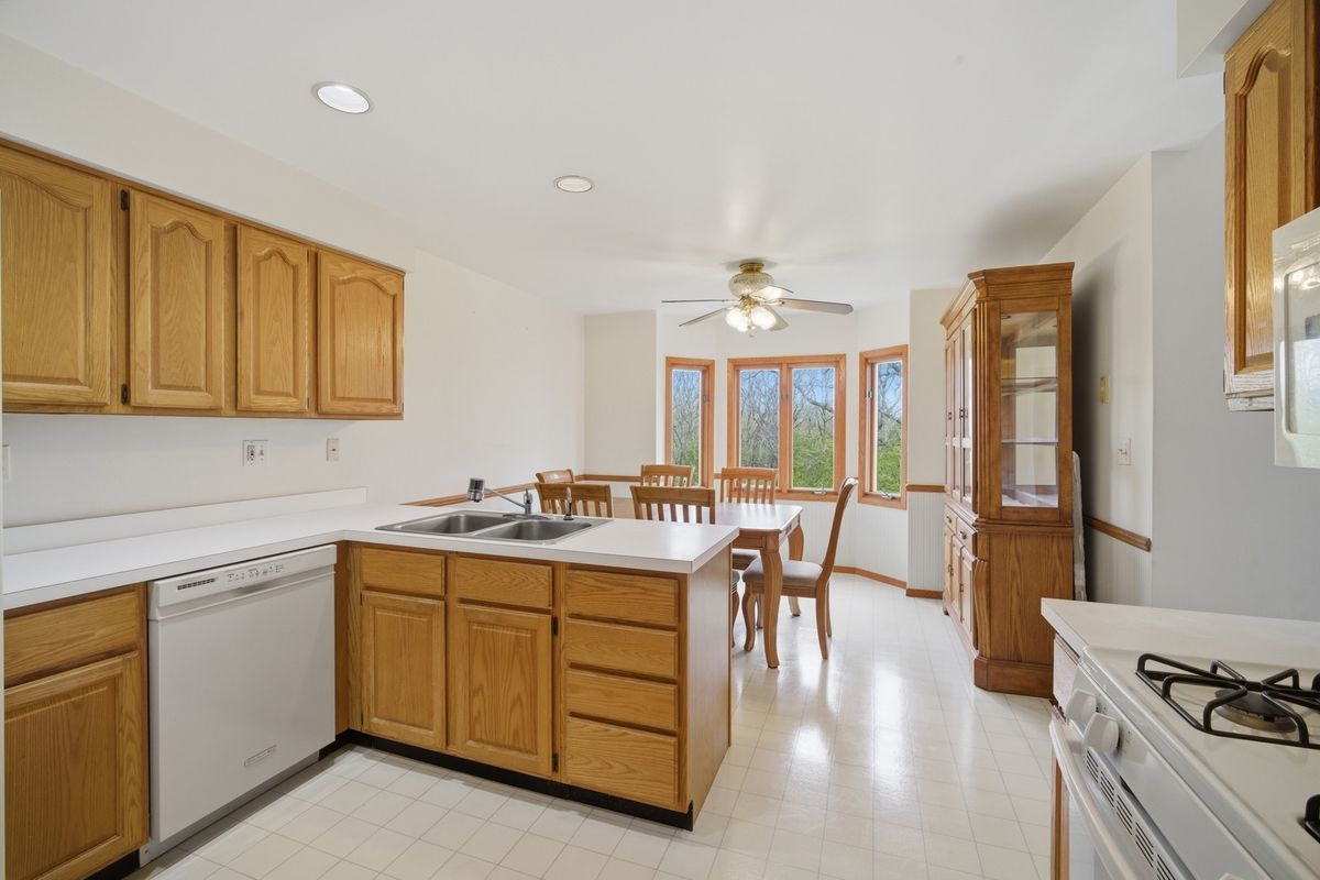 3118 Woodland Drive #3118, Zion, IL 60099