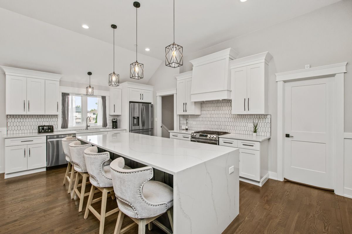 10507 Oxford Avenue, Chicago Ridge, IL 60415