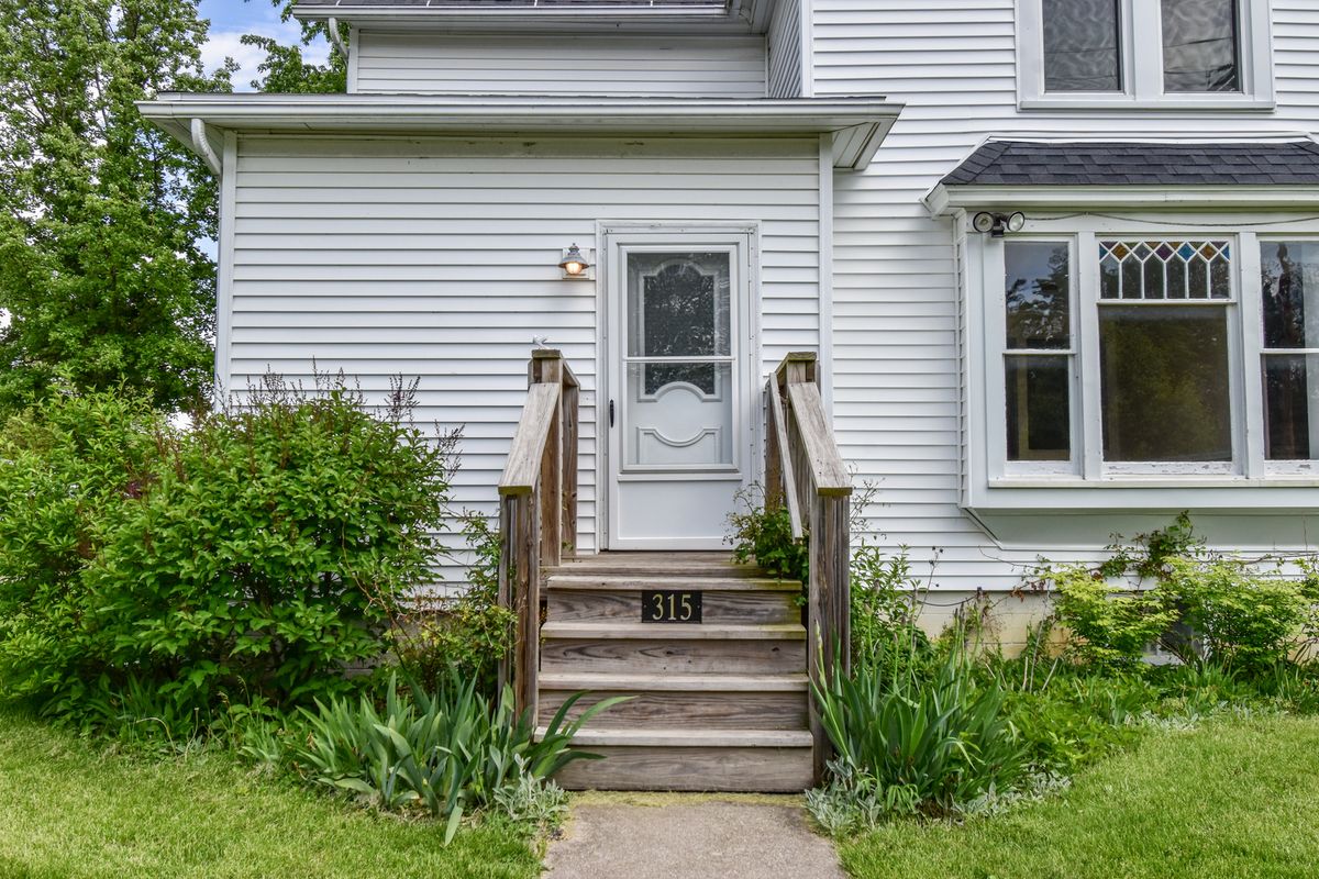 315 N 4th Street, Chatsworth, IL 60921