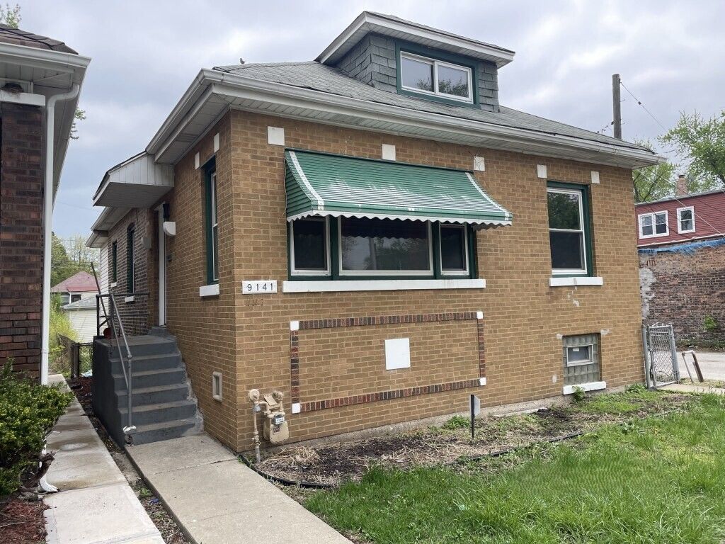9141 Colfax Avenue, Chicago, IL 60617