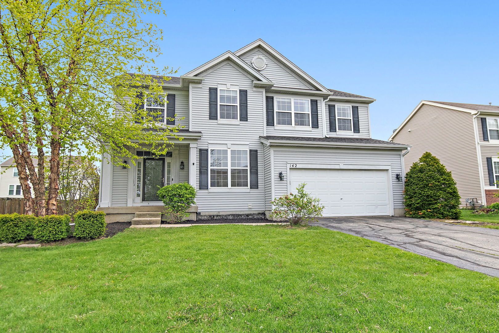 142 Meadows Drive — Gilberts, IL 60136