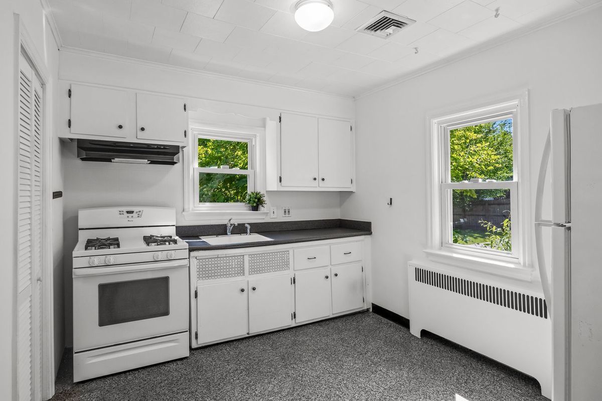 1616 Maple Avenue, Haddon Heights, NJ 08035
