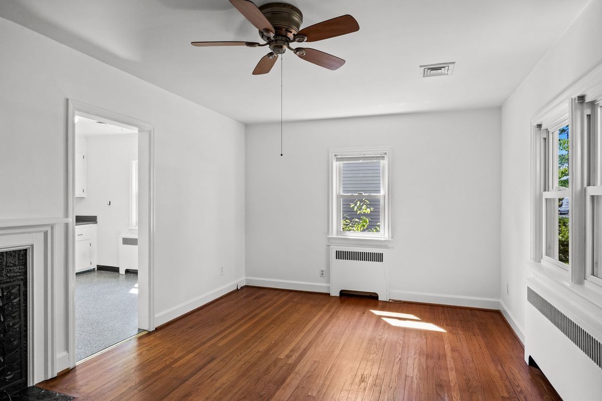 1616 Maple Avenue, Haddon Heights, NJ 08035