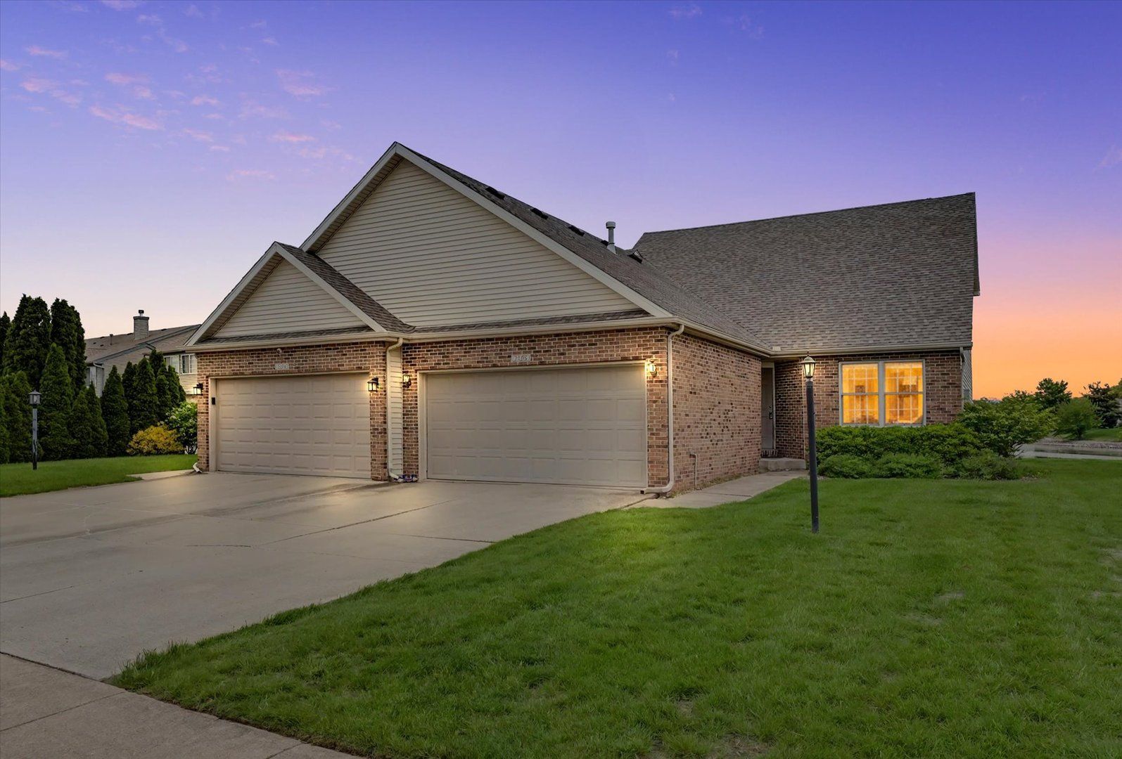 2508 Windward Boulevard — Champaign, IL 61821