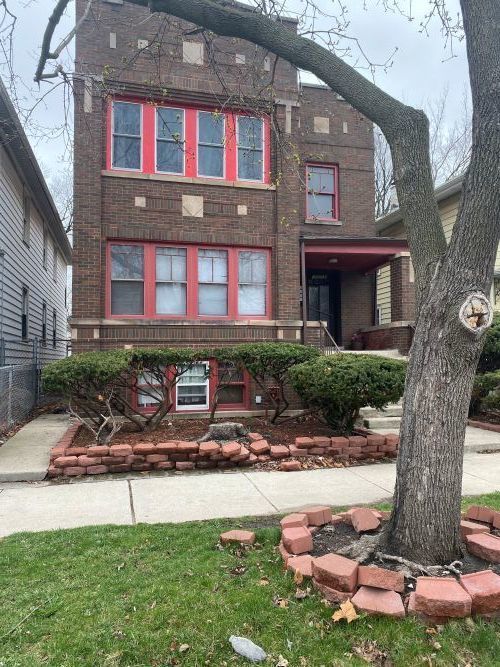 10214 S State Street — Chicago, IL 60628