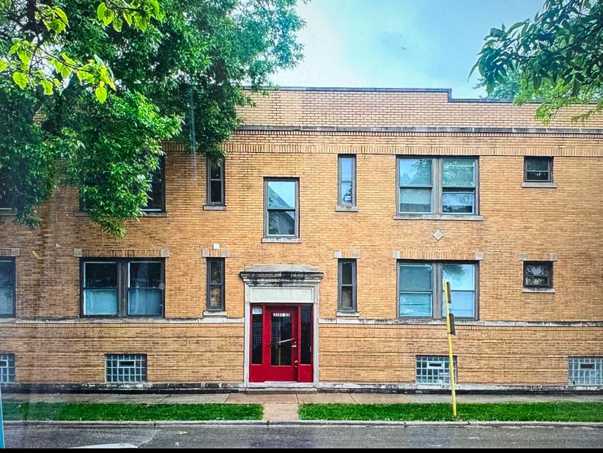 3507 Keeler Avenue, Chicago, IL 60641
