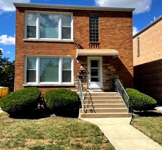 5658 Kolin Avenue, Chicago, IL 60629