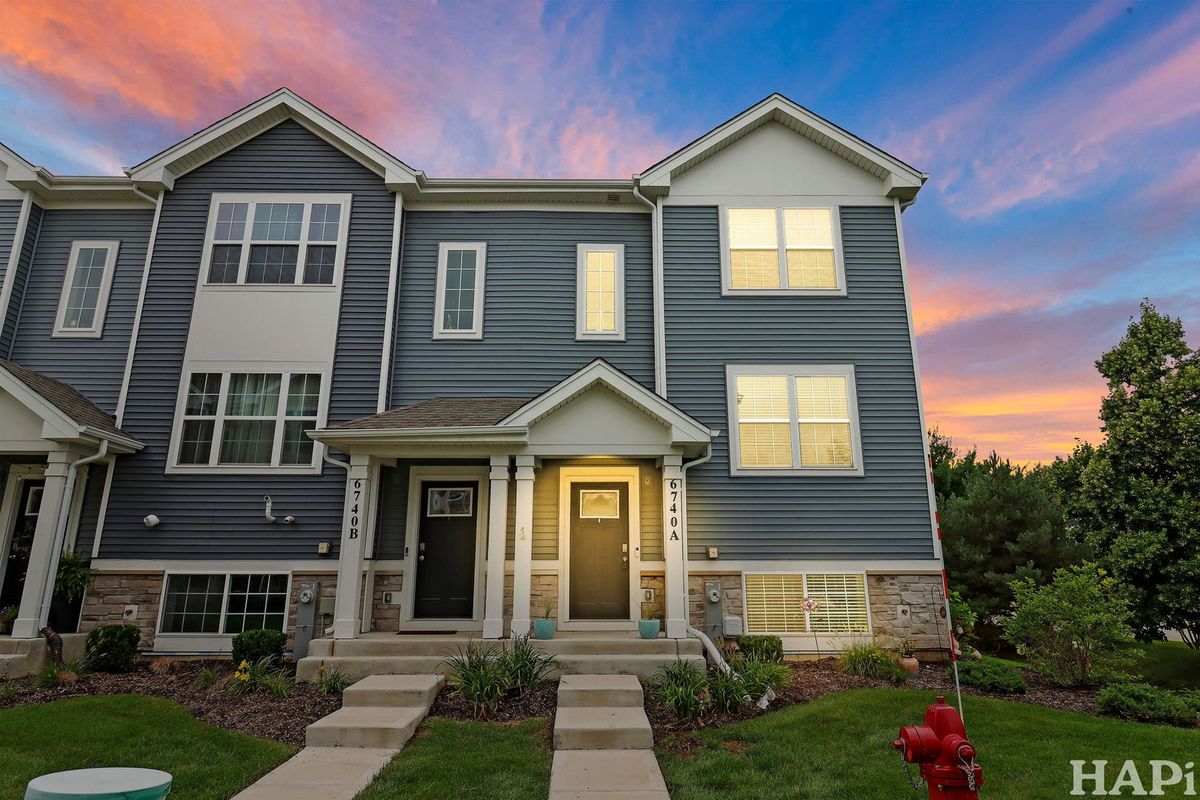 6740 Linden Trail, Wonder Lake, IL 60097