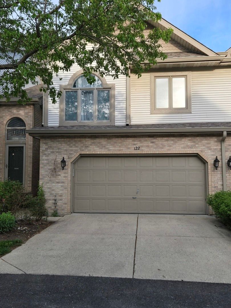 122 Schiller Place — Itasca, IL 60143