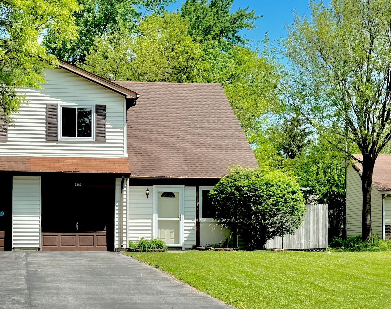 3302 Acorn Court — Aurora, IL 60504