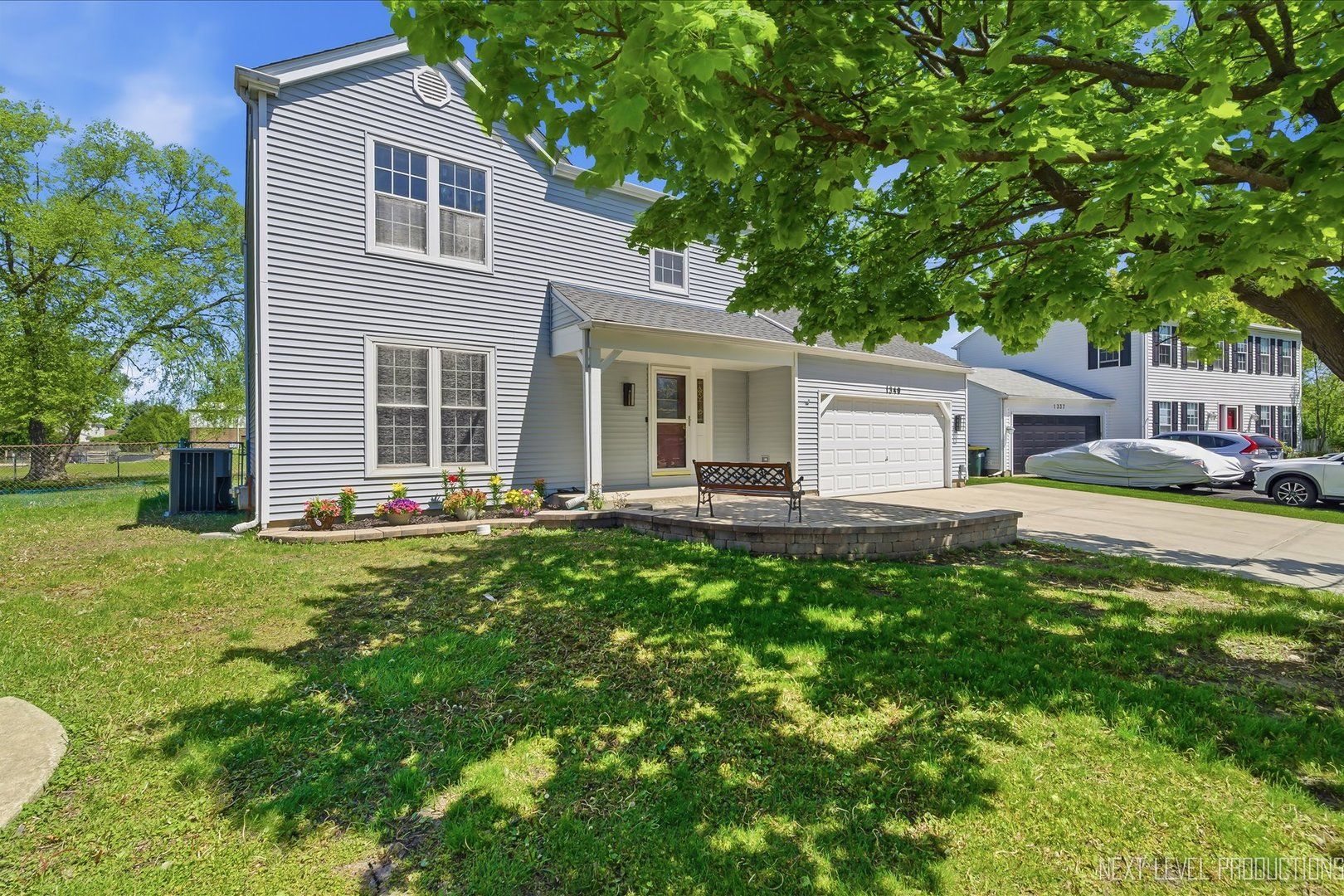 1340 Nantucket Court — Carol Stream, IL 60188