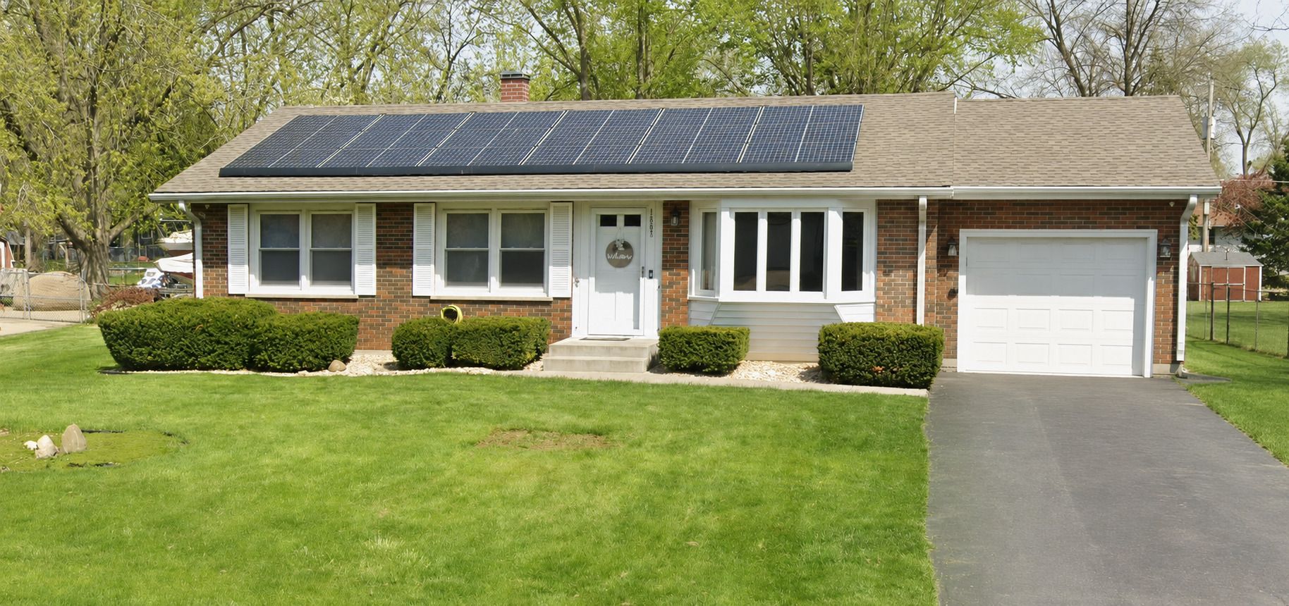 1881 Charles Lane — Aurora, IL 60505