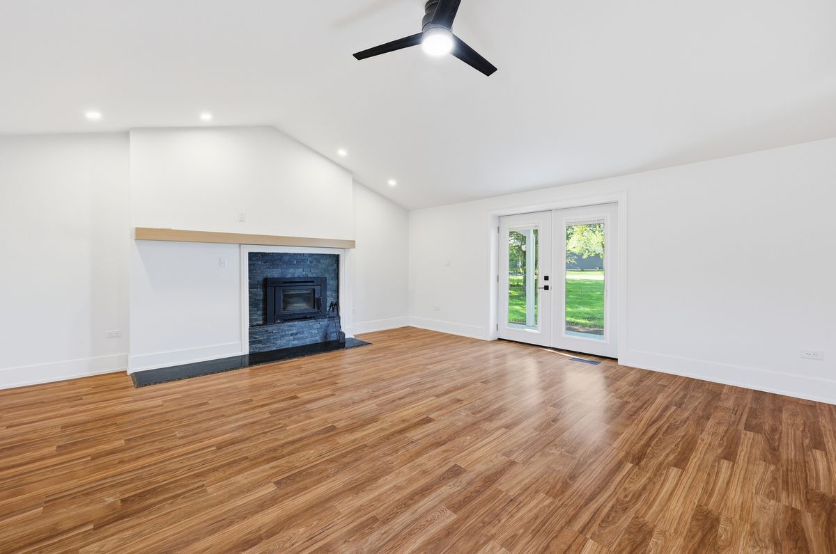 1107 N East Street, Marengo, IL 60152