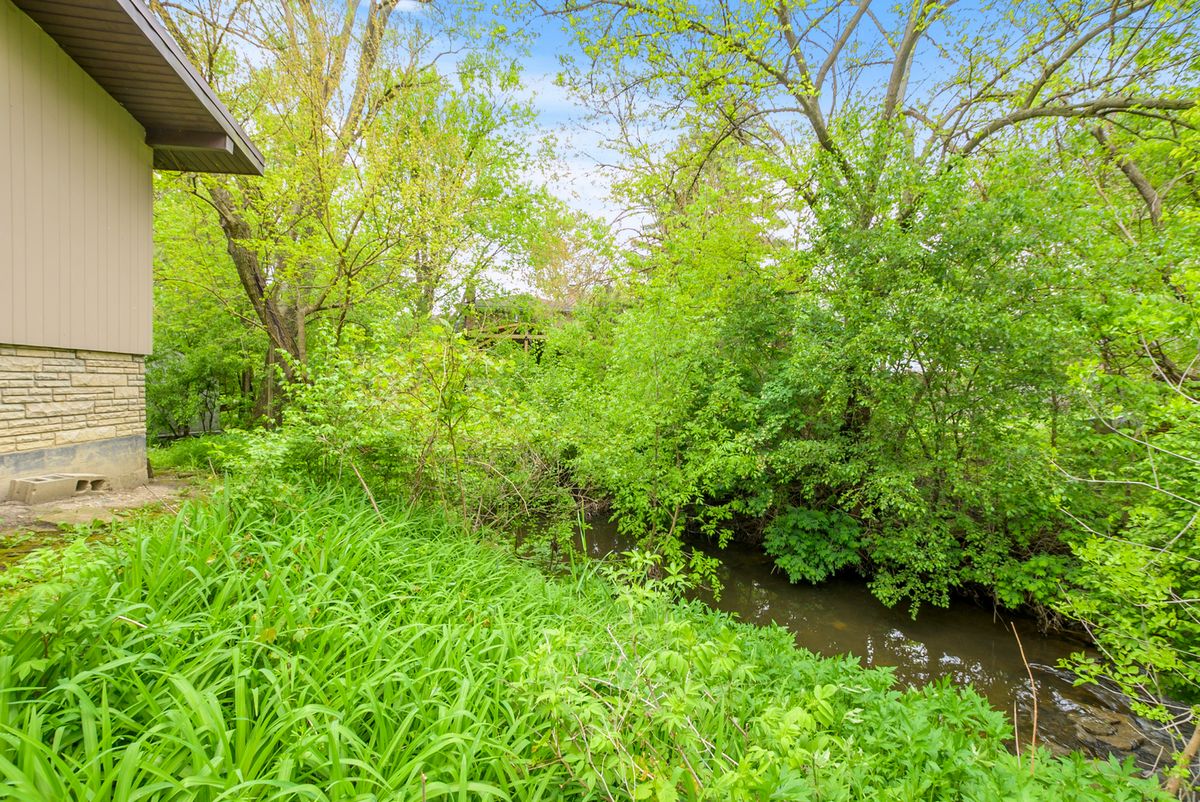 12432 S Oak Park Avenue, Palos Heights, IL 60463