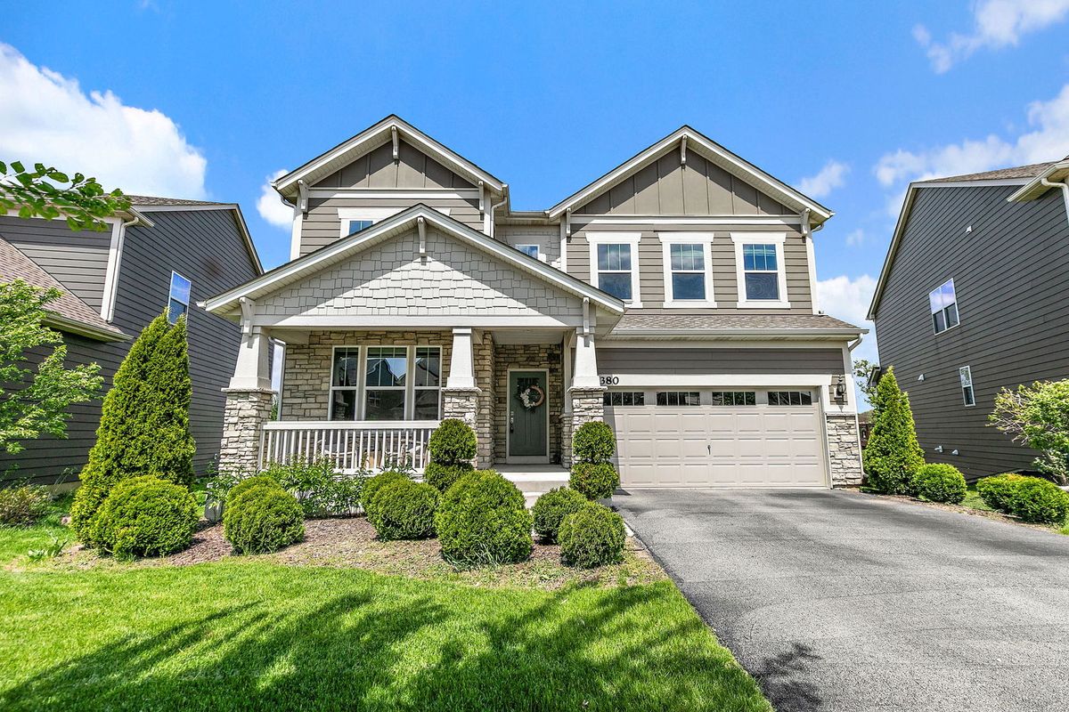 380 Hamilton Road, St. Charles, IL 60175