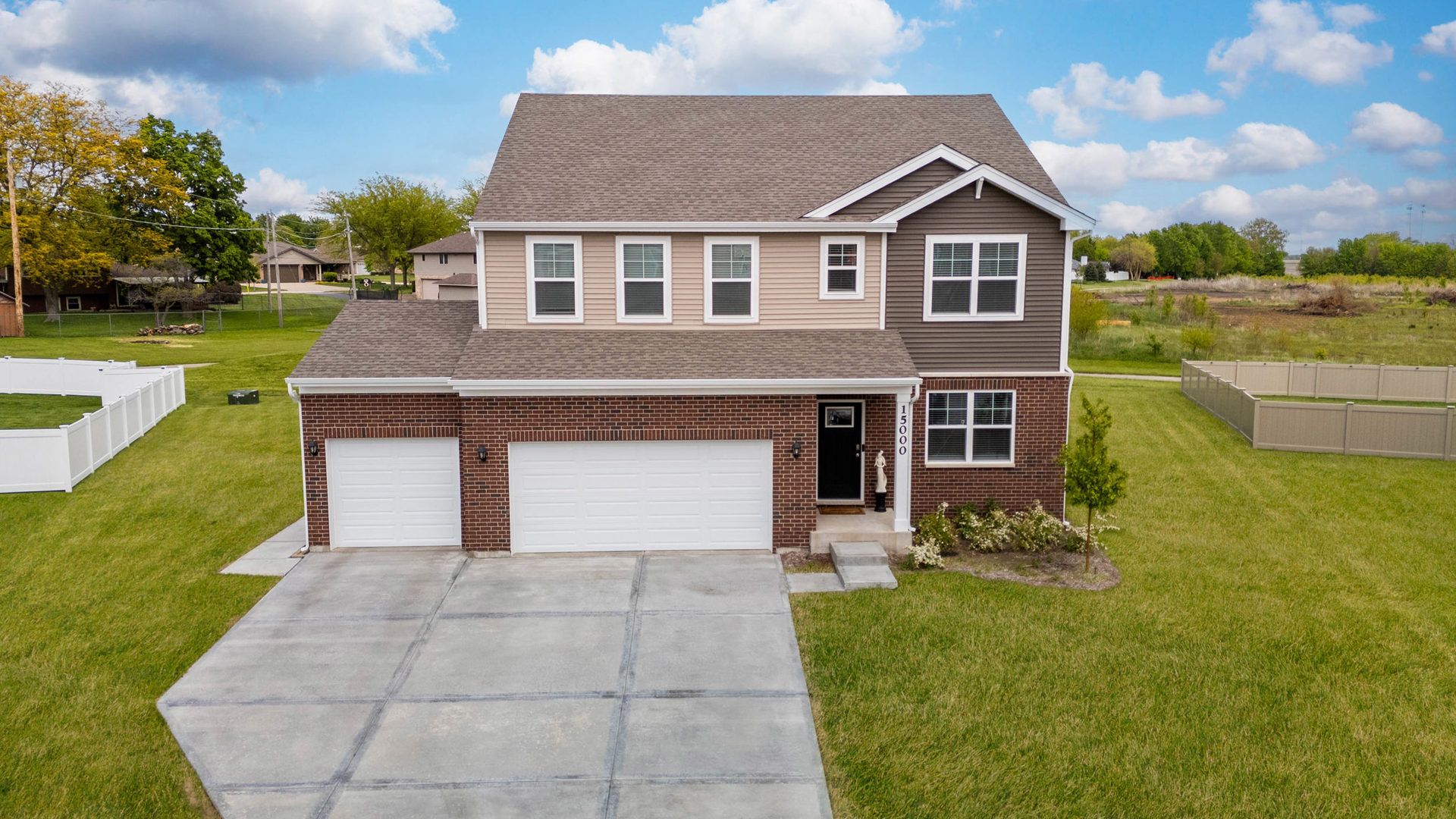 15000 W Oxford Lane — Manhattan, IL 60442