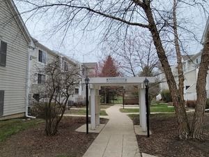 59 Treehouse Lane, Round Lake, IL 60073