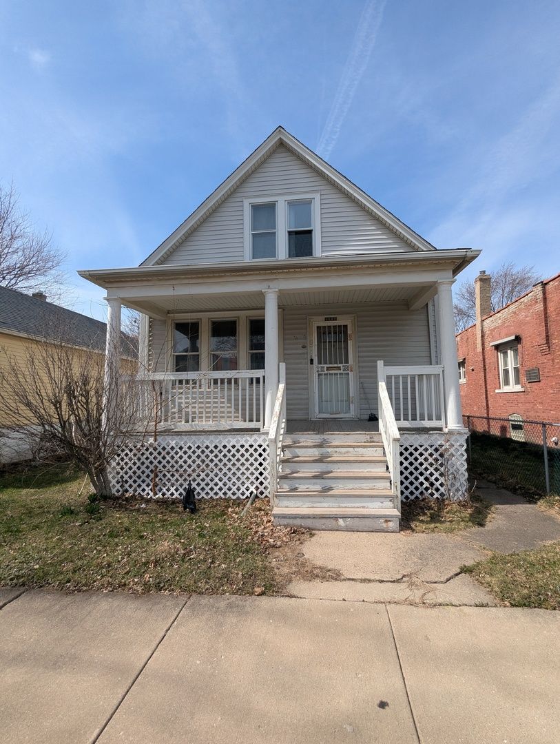 9328 Kimbark Avenue, Chicago, IL 60619
