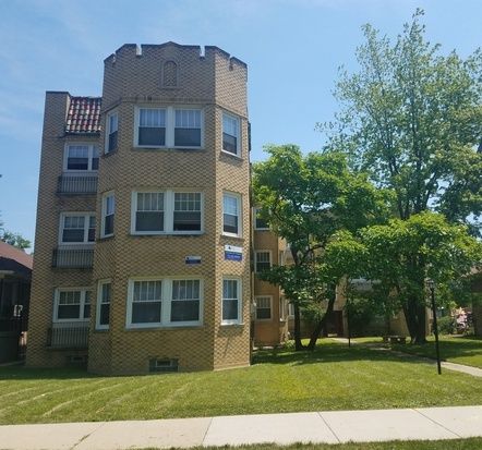 10985 Church Street, Chicago, IL 60643