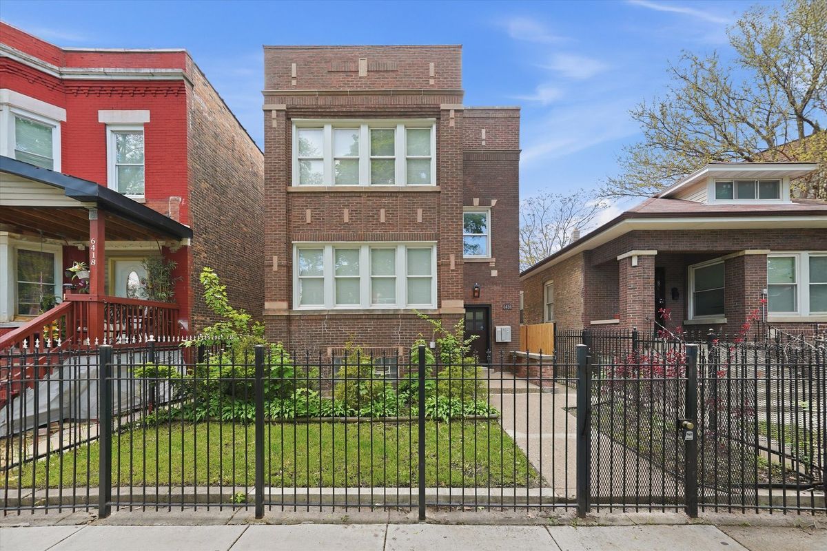 6416 Campbell Avenue, Chicago, IL 60629