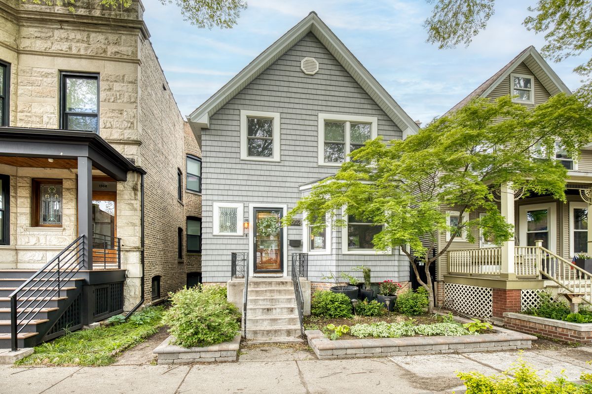 1502 Edgewater Avenue, Chicago, IL 60660