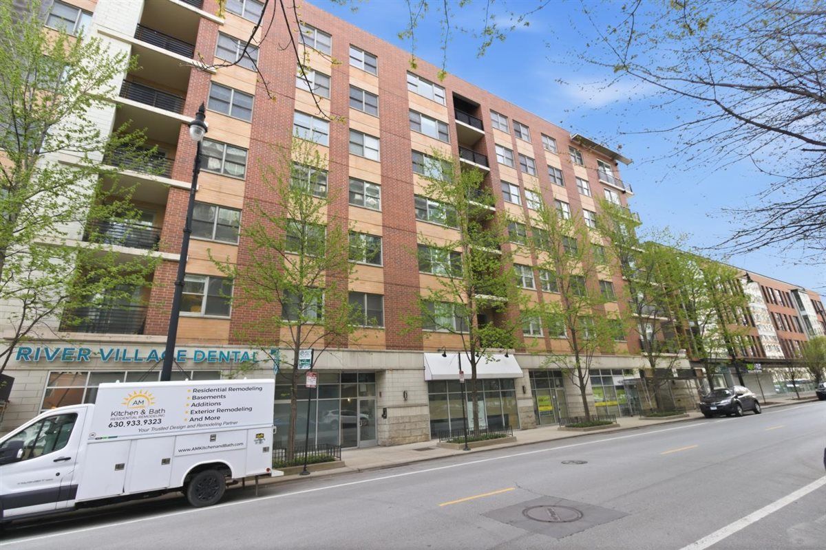 873 Larrabee Street, Chicago, IL 60610