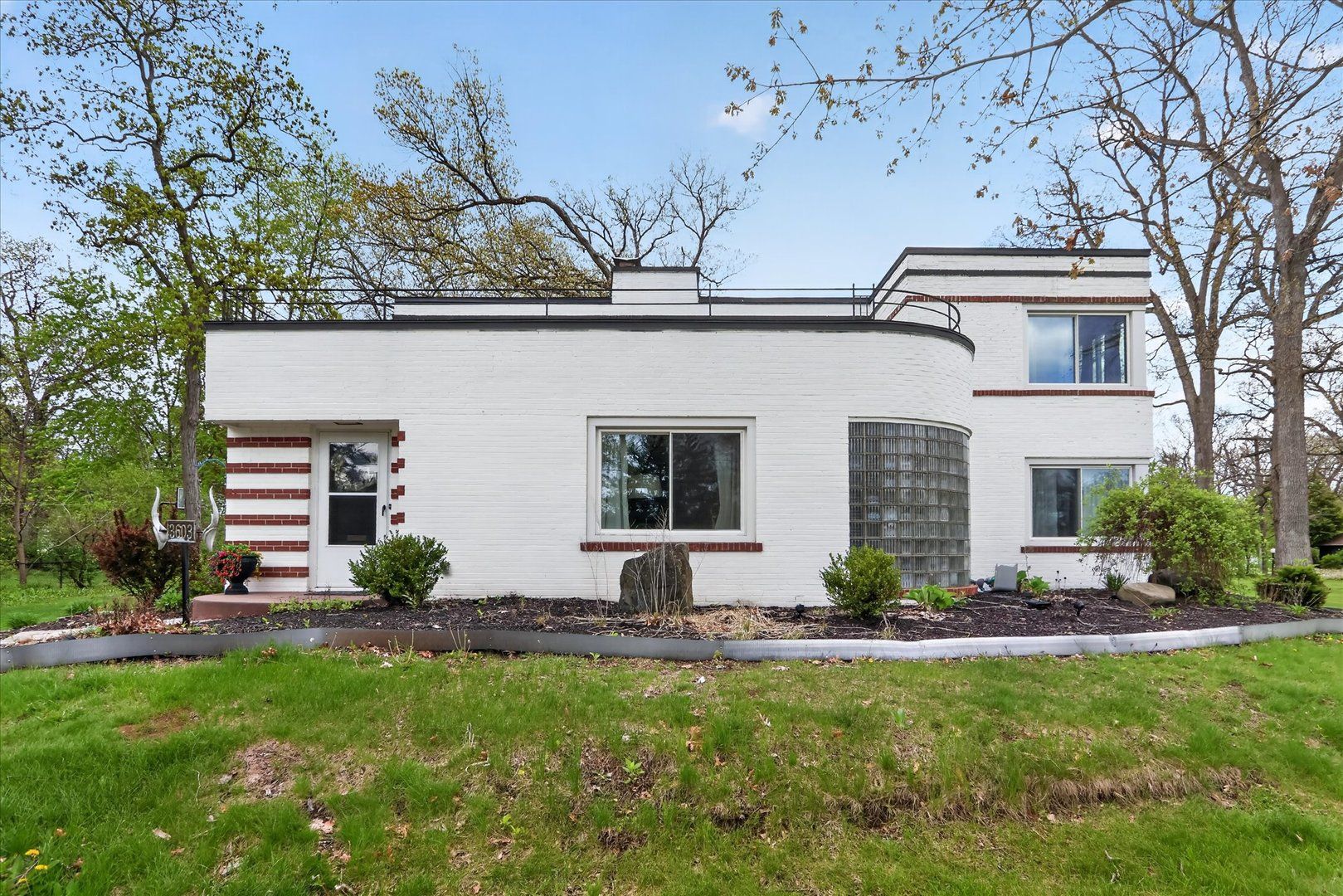 3603 Highcrest Road — Rockford, IL 61107